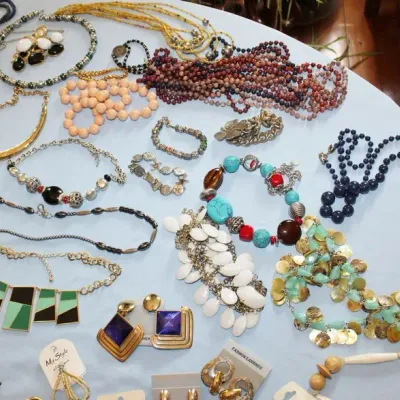Sale Photo Thumbnail #177