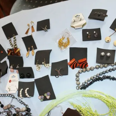 Sale Photo Thumbnail #200