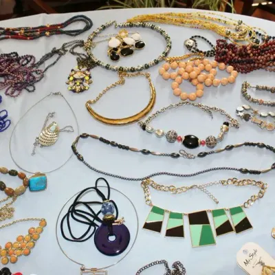 Sale Photo Thumbnail #182
