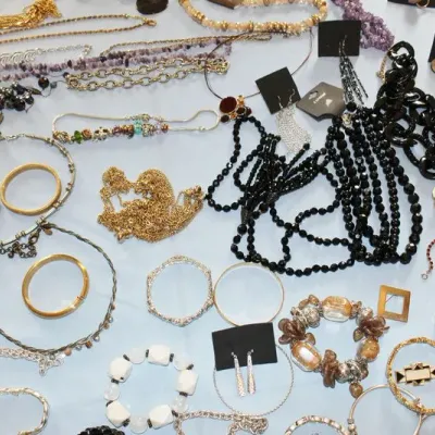 Sale Photo Thumbnail #206