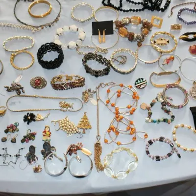 Sale Photo Thumbnail #211