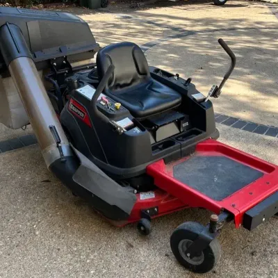 Snapper 200Z Zero Turn Lawnmower
