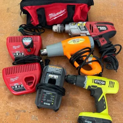Miscellaneous Power Tools Lot B 7pcs