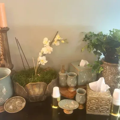 Shabby Chic & Brass Colored Bathroom/ Home Decor Variety