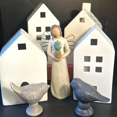 Willow Tree “Welcoming Angel”, Vintage Ceramic Songbirds, And Mini House Tea Lights: 7pcs