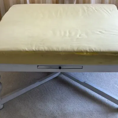 Upholstery Coffee Table With Pull Out Shelves 
