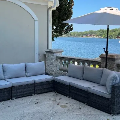 Ovios Wicker Outdoor Patio Sectional  With Umbrella 