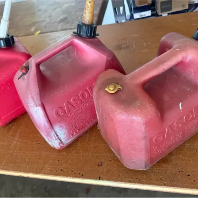 2 And 2.5 Gallon Gas Can Trio