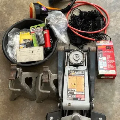 3-Ton Jack w/ 3-Ton Jack Stand Pair & Extras
