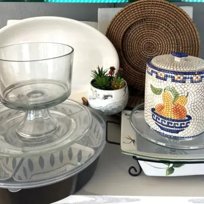 Miscellaneous Kitchen Items With Decor Piece