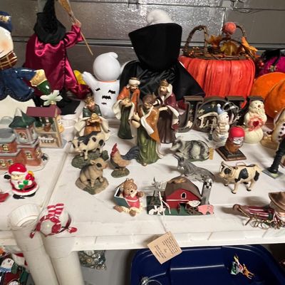 Sale Photo Thumbnail #161