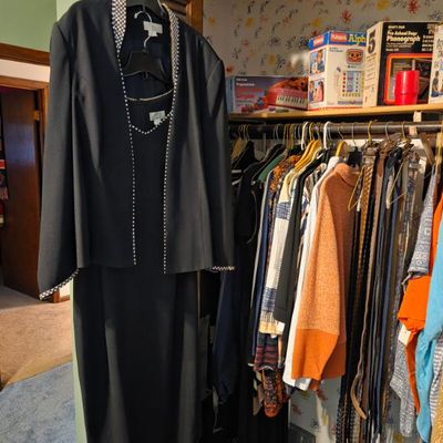 Sale Photo Thumbnail #68