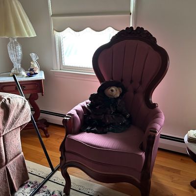 Vintage Victorian Style Mahogany Arm Chair