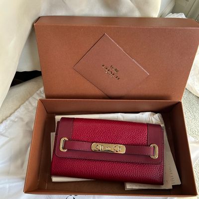 Coach Pebbled Leather wallet