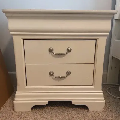 Solid Wood 2-Drawer Nightstand