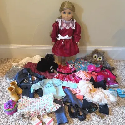 Samantha American Girl Doll 18” And Wardrobe