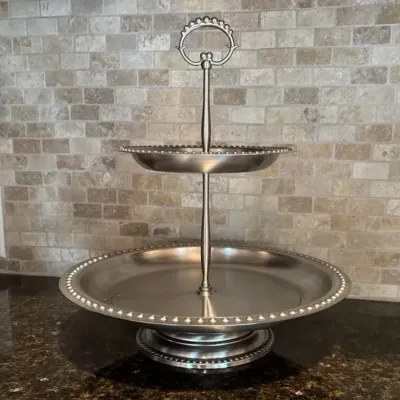 Southern Living At Home Windsor Tiered Server