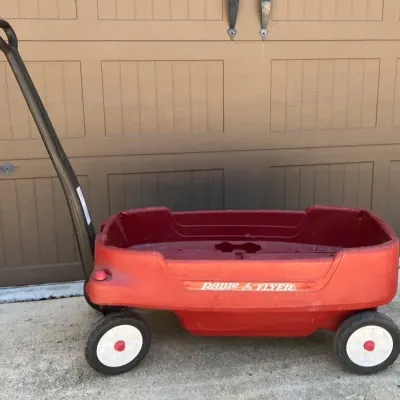 Radio Flyer Pathfinder Wagon