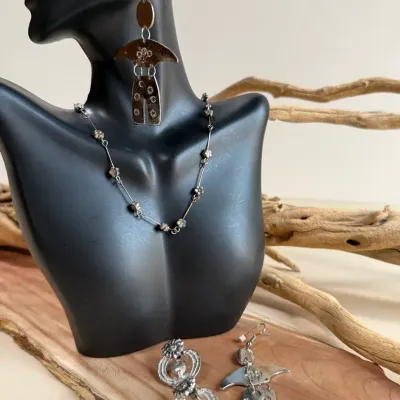 Southern Style Mixed-Metal Jewelry Set – Floral Necklace & Two Statement Earring Pairs