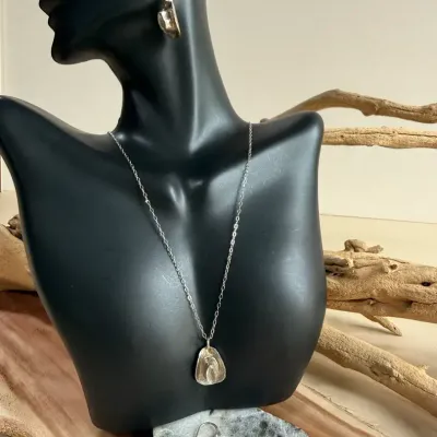 Little Bit Country – Cowboy Hat Pendant Necklace & Matching Drop Earrings
