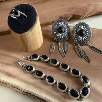 Southwestern Sterling Silver & Black Onyx Jewelry – Bracelet, Ring & Feather Dangle Earrings