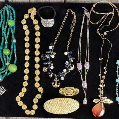 Sale Photo Thumbnail #207