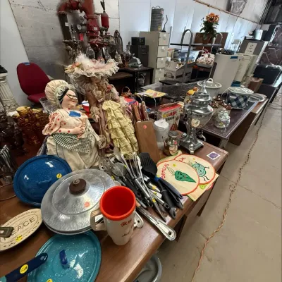 Estate sale photo