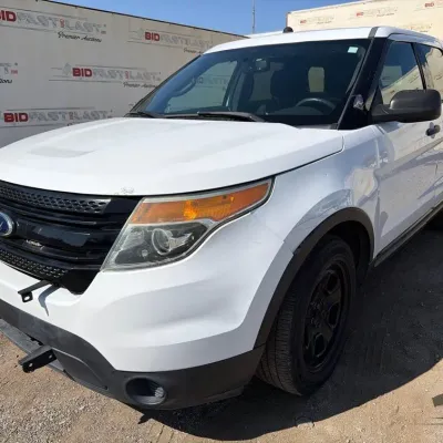 Sale Photo Thumbnail #12: 130 2015 ford explorer