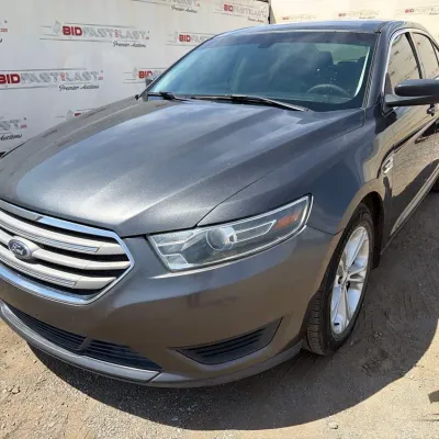 145 2016 ford taurus