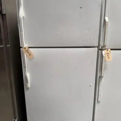 2602 magic chef refrigerator