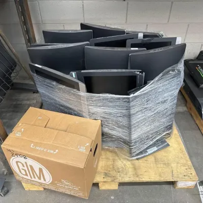 2508 12 monitors