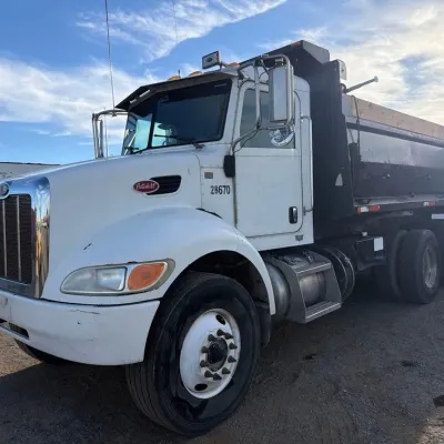 200 2013 peterbilt 348
