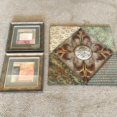 Sale Photo Thumbnail #34: 13X51 24SQ. METAL WALL ART AND TWO PICTURES