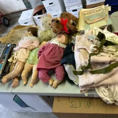 Estate sale photo