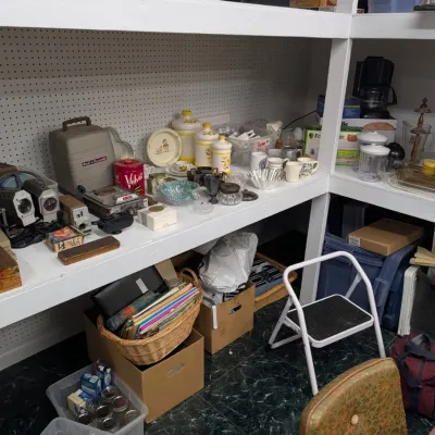 Estate sale photo