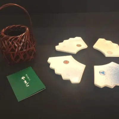Japanese Fukagawa Porcelain Temari Fan-Shaped Dishes & Yamago Bamboo Basket