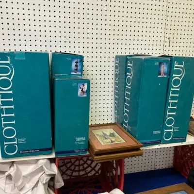 Sale Photo Thumbnail #34