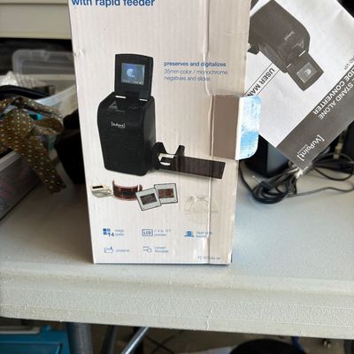 Digital film/slide converter 