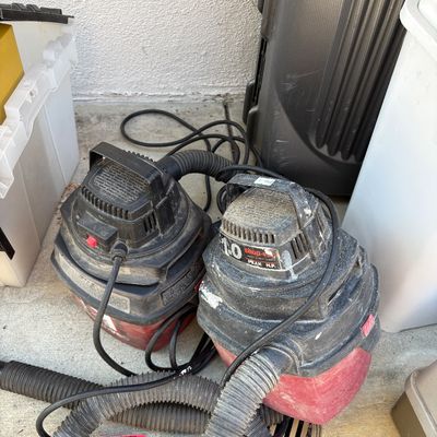 Mini shop vacs