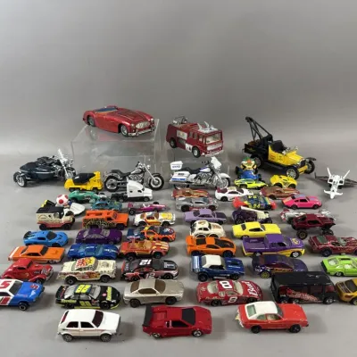 Sale Photo Thumbnail #327