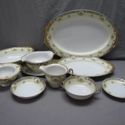 Sale Photo Thumbnail #697