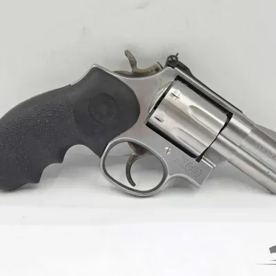 Sale Photo Thumbnail #125: 540 smith wesson 686 4 347 mag double action revolver