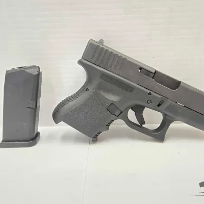 Sale Photo Thumbnail #19: 217 glock 27 40 s w semi auto handgun