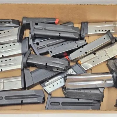 Sale Photo Thumbnail #281: 1500 handgun magazines