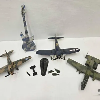Sale Photo Thumbnail #322: 1908 model planes and novelty guitar
