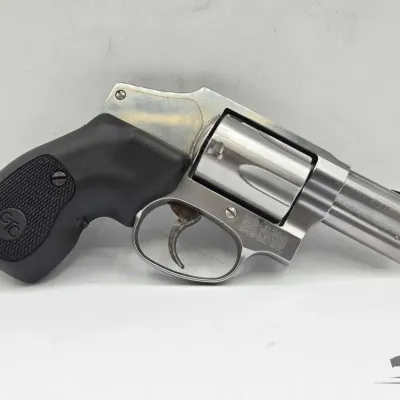 Sale Photo Thumbnail #121: 533 smith wesson 640 1 357 magnum double action revolver