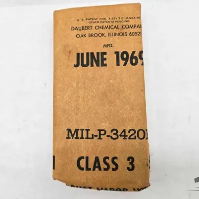 1548 vintage military magazine