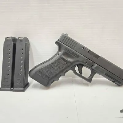 Sale Photo Thumbnail #13: 211 glock 22 40 s w semi auto handgun
