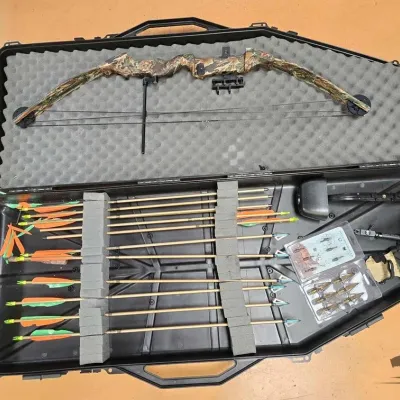 Sale Photo Thumbnail #323: 2000 kolpin hardshell gun case
