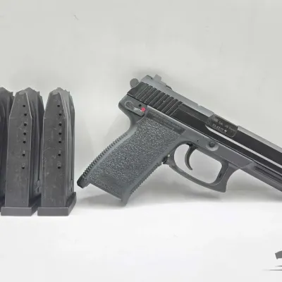 Sale Photo Thumbnail #102: 446 h k mark 23 45 auto semi auto pistol
